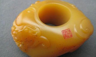 黄蜡石最罕见的颜色 黄蜡石最罕见的颜色 千层石
