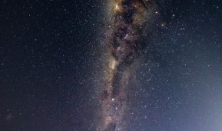 离太阳最近的恒星（离太阳最近的恒星有多远）
