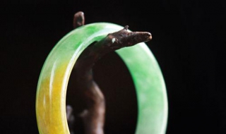 翡翠a货是什么意思（墨翠是什么档次的翡翠）